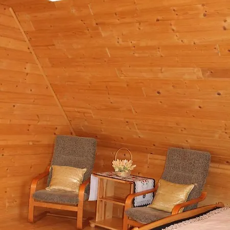 Zagroda Gorska Na Zobawie Lodge *