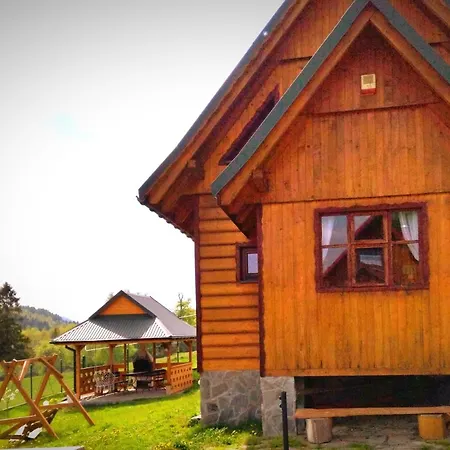 Lodge Zagroda Gorska Na Zobawie *