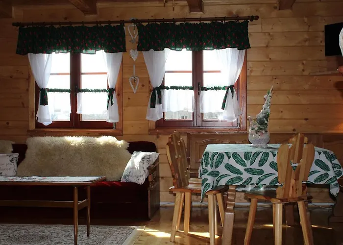 Zagroda Gorska Na Zobawie אכסניה *